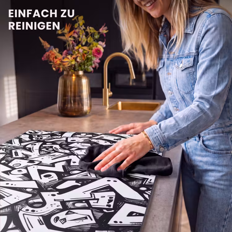 2-in-1 Herdabdeckplatte & Spritzschutz - Formen - Buchstaben - Graffiti - Schwarz - Vormen - Letters - Graffiti - Zwart Inductie beschemer met haakjes klein