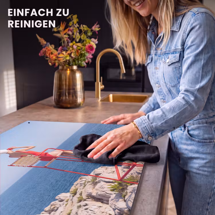 Vrouw - Zee - Kust - Verrekijker - Rood Inductie beschemer met haakjes klein -ky-schoon-de