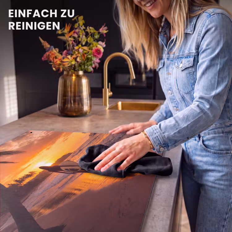 Vrouw - Surfplank - Strand - Zonsondergang - Oranje Inductie beschemer met haakjes klein -ky-schoon-de