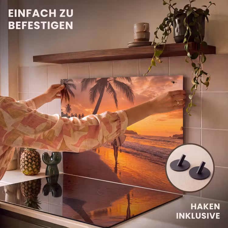 Vrouw - Surfplank - Strand - Zonsondergang - Oranje Inductie beschemer met haakjes klein -ky-ophangen-de