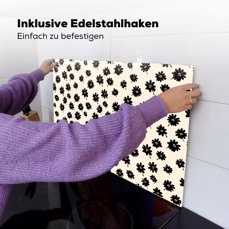 Madeliefjes - Grafisch - Zwart - Beige Inductie beschemer met haakjes klein 777 -ky-ophangen-de