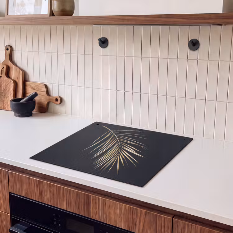 2-in-1 Herdabdeckplatte & Spritzschutz - Goldenes Palmwedel - Gouden palmblad Inductie beschemer met haakjes middel
