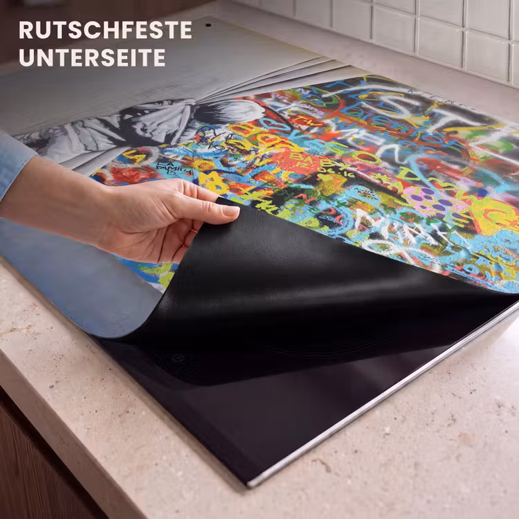 2-in-1 Herdabdeckplatte & Spritzschutz - Graffiti - Illusion - Junge - Straßenkunst - Graffiti - Illusie - Jongen - Street art Inductie beschemer met haakjes klein