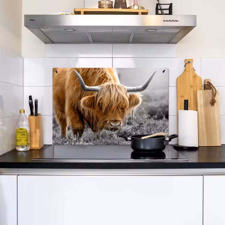 2-in-1 Herdabdeckplatte & Spritzschutz - Herbsttöne in den Highlands - Herfsttinten in de Highlands Inductie beschemer met haakjes klein