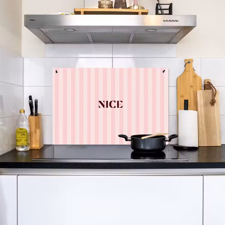 Nice - Strepen - Roze Inductie beschemer met haakjes klein -sfeer2