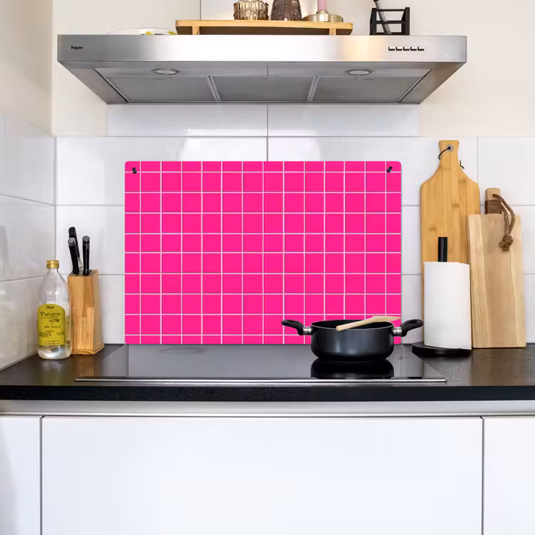 Tegels - Vierkant - Fuchsia Inductie beschemer met haakjes klein 777 -sfeer2