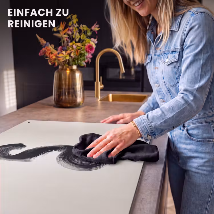 2-in-1 Herdabdeckplatte & Spritzschutz - Pinselstrich - Schwarz - Minimalistisch - Penseelstreek - Zwart - Minimalistisch Inductie beschemer met haakjes klein