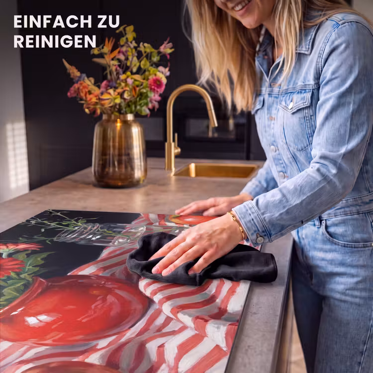 2-in-1 Herdabdeckplatte & Spritzschutz - Rote Blumen – Vase - Rode bloemen - Vaas Inductie beschemer met haakjes klein