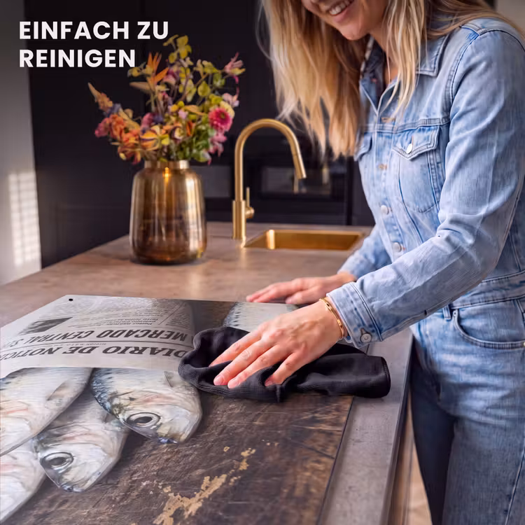 2-in-1 Herdabdeckplatte & Spritzschutz - Sardine – Zeitung – Schneidebrett - Sardientje - krant - snijplank Inductie beschemer met haakjes klein