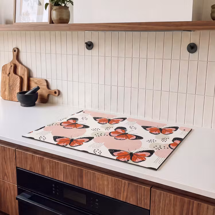 2-in-1 Herdabdeckplatte & Spritzschutz - Schmetterlinge - Retro - Farbenfroh - Vlinders - Retro - Kleurrijk Inductie beschemer met haakjes klein 777