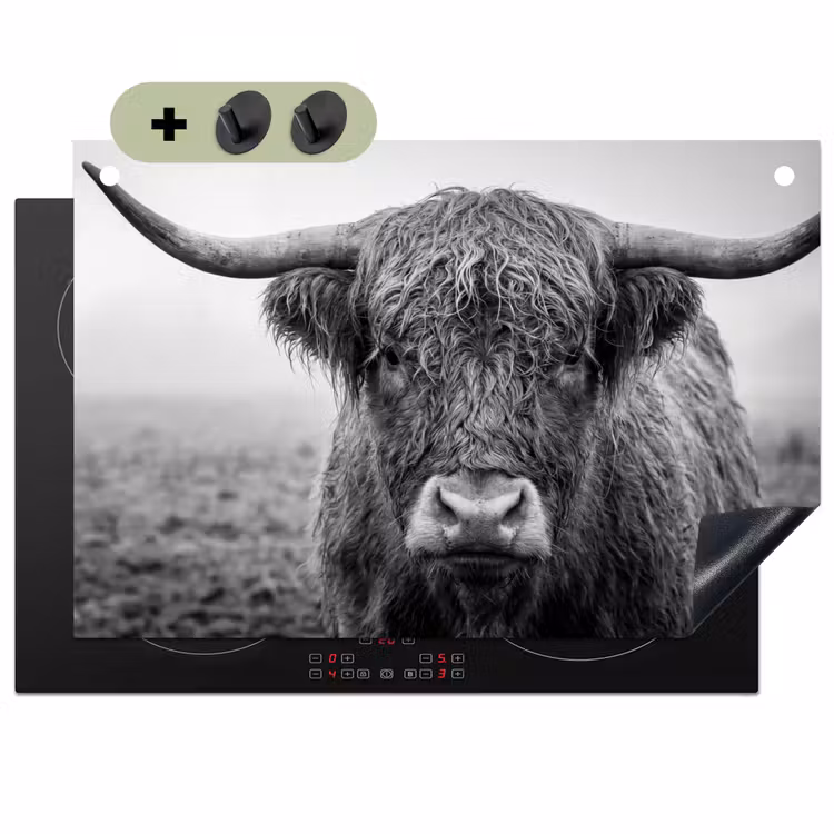 Schotse hooglander - Zwart - Wit - Gras Inductie beschemer met haakjes klein -3d