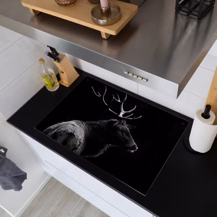 2-in-1 Herdabdeckplatte & Spritzschutz - Silhouette der Wildnis - Silhouet van de Wildernis Inductie beschemer met haakjes klein