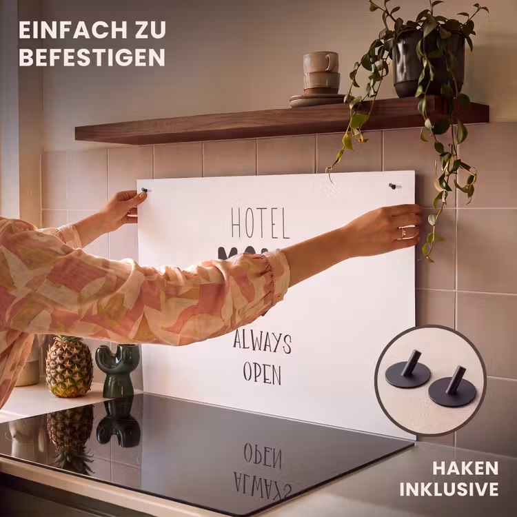 2-in-1 Herdabdeckplatte & Spritzschutz - Sprichwörter - Hotel Mama immer offen - Zitate - Mama - Spreuken - Hotel mama always open - Quotes - Mama Inductie beschemer met haakjes klein