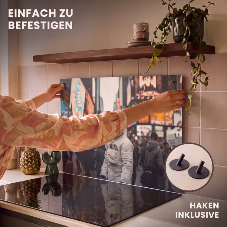 2-in-1 Herdabdeckplatte & Spritzschutz - Stadt - Menschen - Astronaut - Weiß - Stad - Mensen - Astronaut - Wit Inductie beschemer met haakjes klein