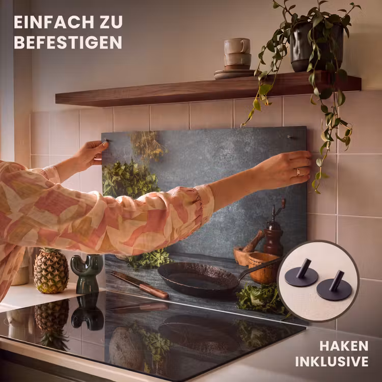 2-in-1 Herdabdeckplatte & Spritzschutz - Stille zum Kochen - Stilte voor het Koken Inductie beschemer met haakjes klein
