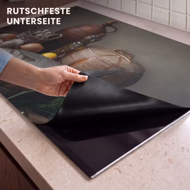 2-in-1 Herdabdeckplatte & Spritzschutz - Stilleben mit Fisch und Olivenöl - Stilleven met Vis en Olijfolie Inductie beschemer met haakjes klein