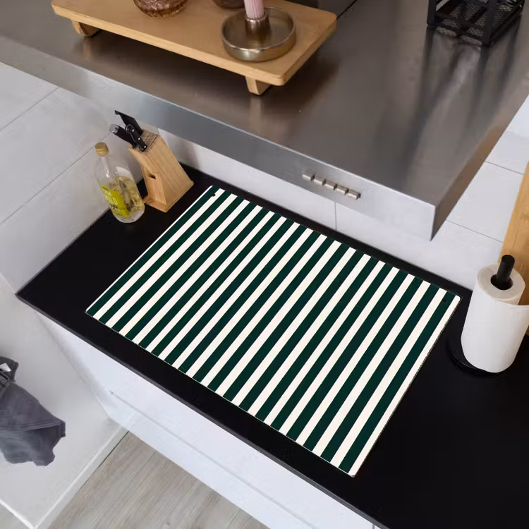 Strepen - Klassiek - Groen Inductie beschemer met haakjes klein 777 -sfeer1