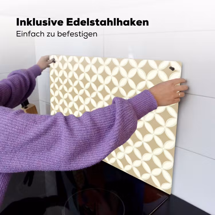 Symmetrisch - Motief - Beige Inductie beschemer met haakjes klein 777 -ky-ophangen-de