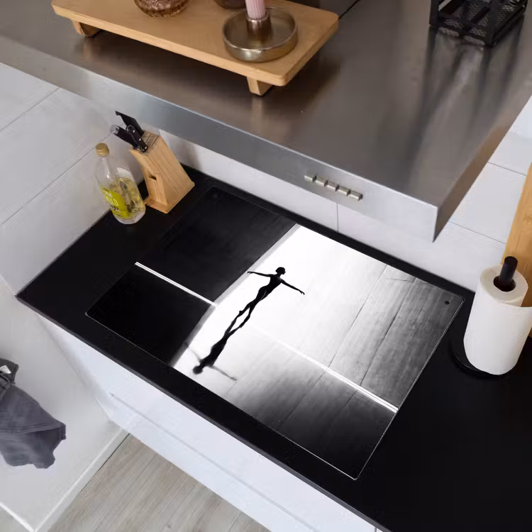 Danser - Silhouette - Kunst - Modern - Zwart-wit Inductie beschemer met haakjes klein -sfeer1