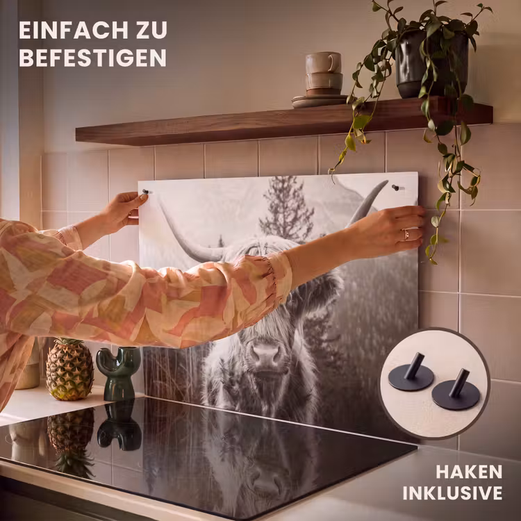 2-in-1 Herdabdeckplatte & Spritzschutz - Wächter der Berge - Bewaker van de Bergen Inductie beschemer met haakjes klein