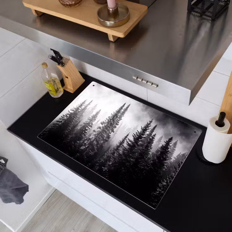 Bos - Mist - Winter - Monochroom - Natuur Inductie beschemer met haakjes klein -sfeer1