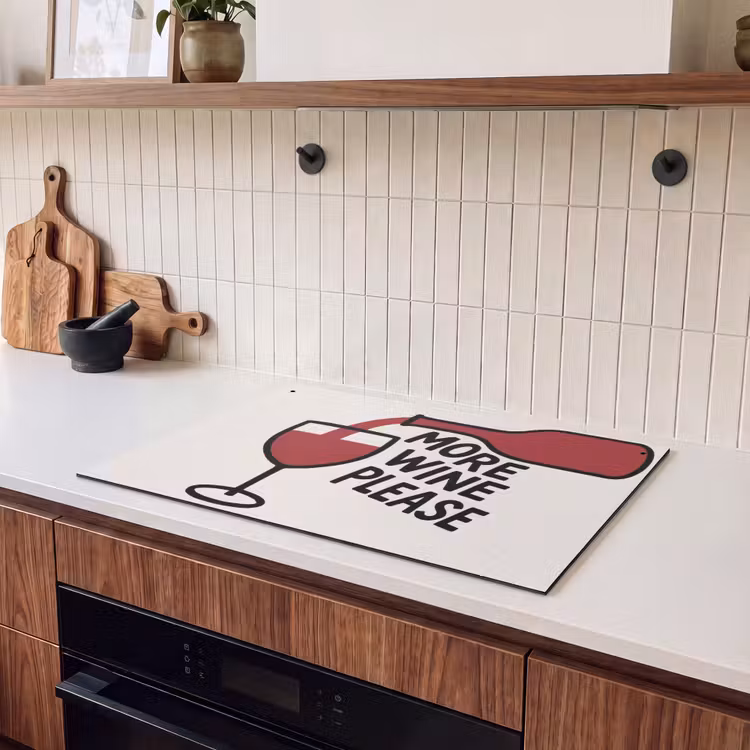 2-in-1 Herdabdeckplatte & Spritzschutz - Weinflasche - Zitat - Rot - Glas - Wijnfles - Quote - Rood - Glas Inductie beschemer met haakjes klein