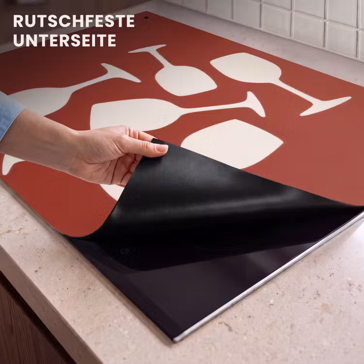 2-in-1 Herdabdeckplatte & Spritzschutz - Weingläser - Scherenschnitte - Weiß - Wijnglazen - Silhouetten - Wit Inductie beschemer met haakjes klein