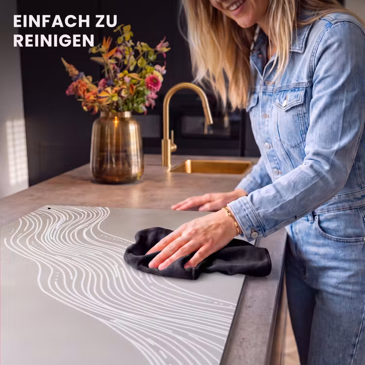 2-in-1 Herdabdeckplatte & Spritzschutz - Wellenlinien - Fließend - Sandfarben - Golvende lijnen - Vloeiend - Zandkleurig Inductie beschemer met haakjes klein