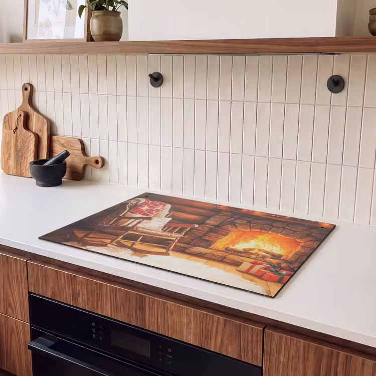 2-in-1 Herdabdeckplatte & Spritzschutz - Winter - Weihnachten - Zuhause - Kamin - Winter - Kerst - Huis - Openhaard Inductie beschemer met haakjes klein