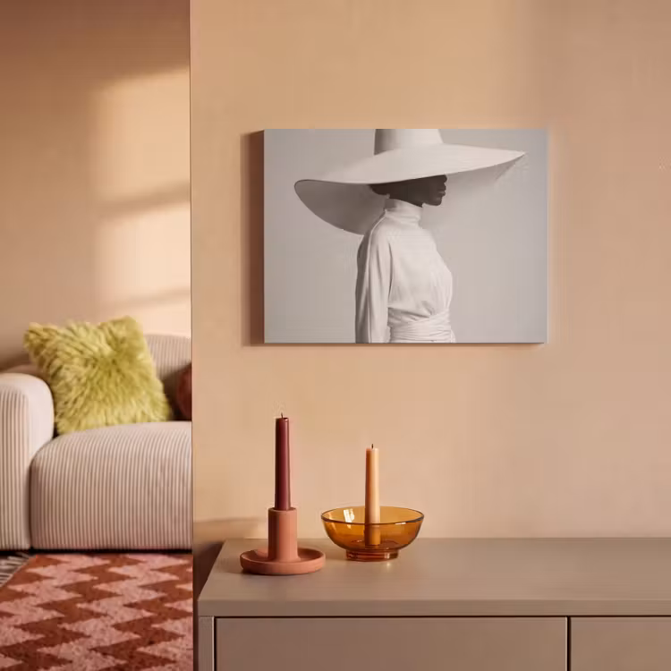 Vrouw - Profiel - Hoed - Zwart - Wit - Minimalistisch PET vilt klein -sfeer1