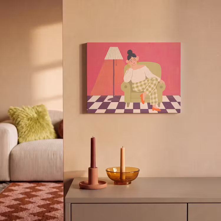 Vrouw - Rust - Interieur - Modern - Kunst PET vilt klein -sfeer1