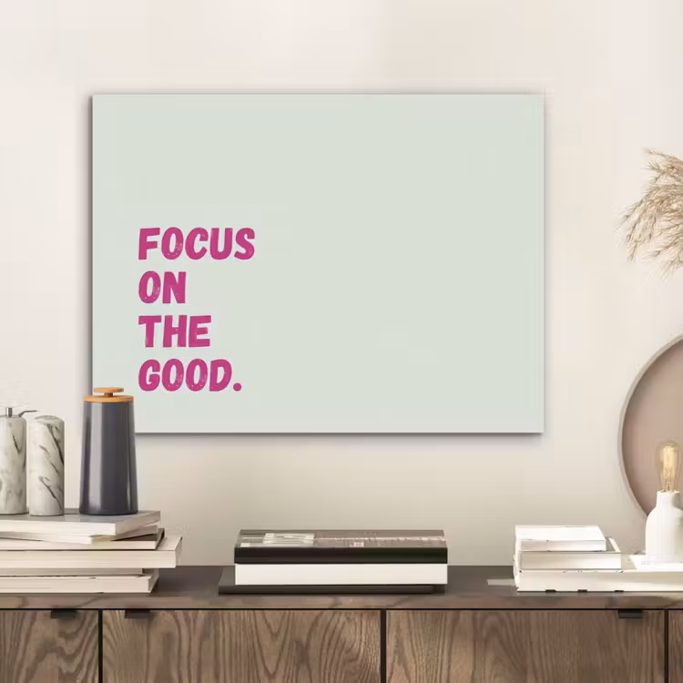 Focus on the good - Beige - Roze PET vilt klein -sfeer1