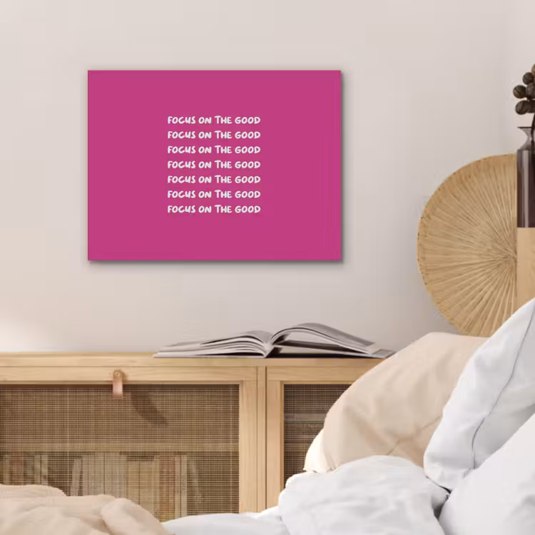 Focus on the good - Roze - wit PET vilt klein -sfeer3