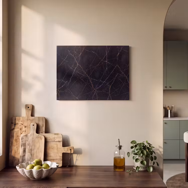 Natuursteen - Marmerpatroon - Abstract - Modern - Zwart - Goud PET vilt klein -sfeer2