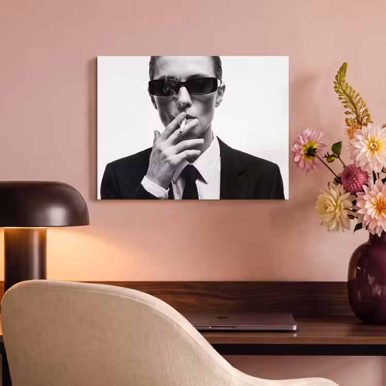 Portret - Pak - Roken - Zwart - Wit - Stoer PET vilt klein -sfeer3