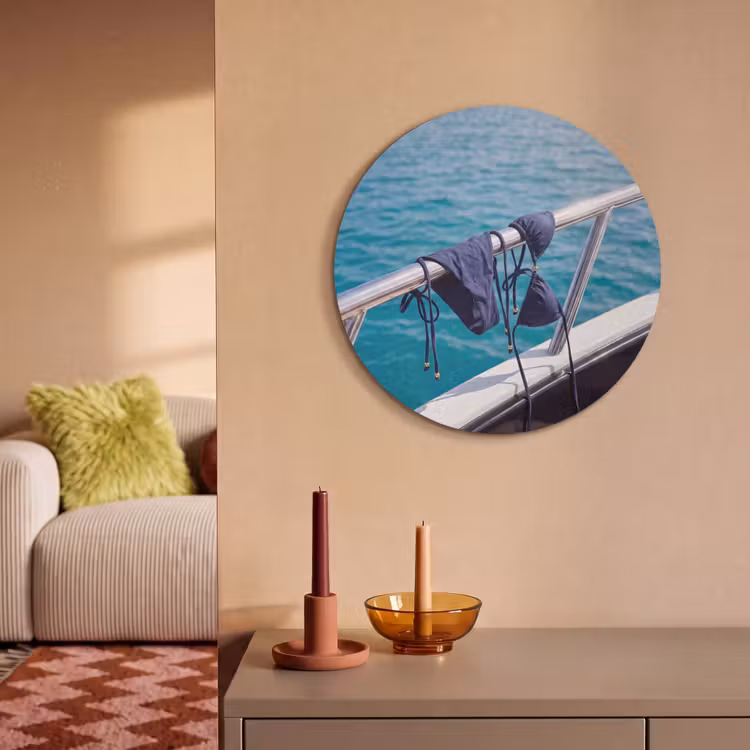 Bikini - Reling - Zee - Zomer - Blauw Akoestische PET Vilt - Rond klein -sfeer1