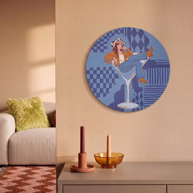 Vrouw - Martini glas - Abstract - Blauw - Kunst Akoestische PET Vilt - Rond klein -sfeer1