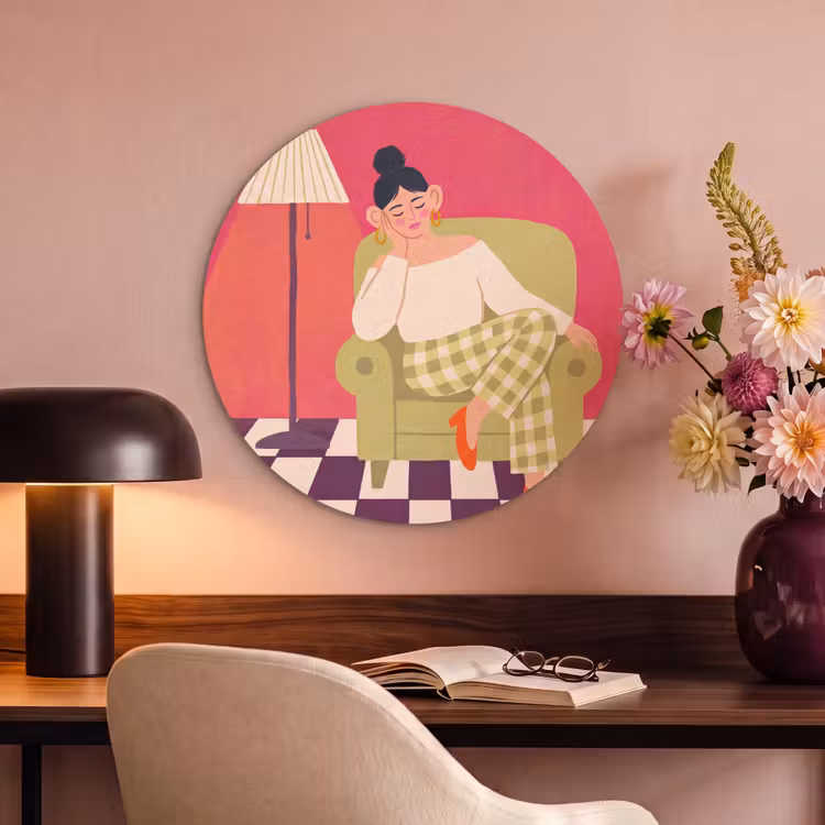 Vrouw - Rust - Interieur - Modern - Kunst Akoestische PET Vilt - Rond klein -sfeer3