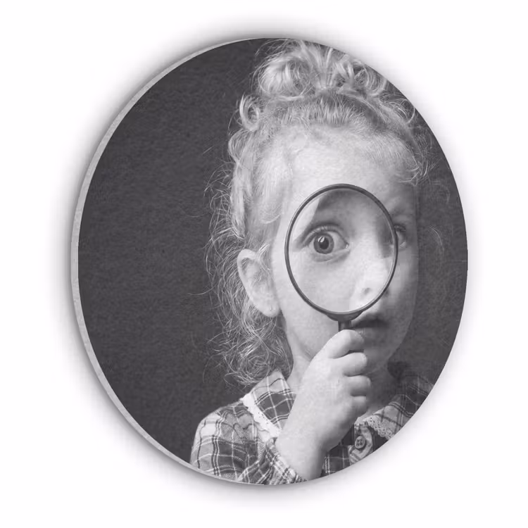 Kind - Vergrootglas - Portret - Zwart-wit Akoestische PET Vilt - Rond klein -3d