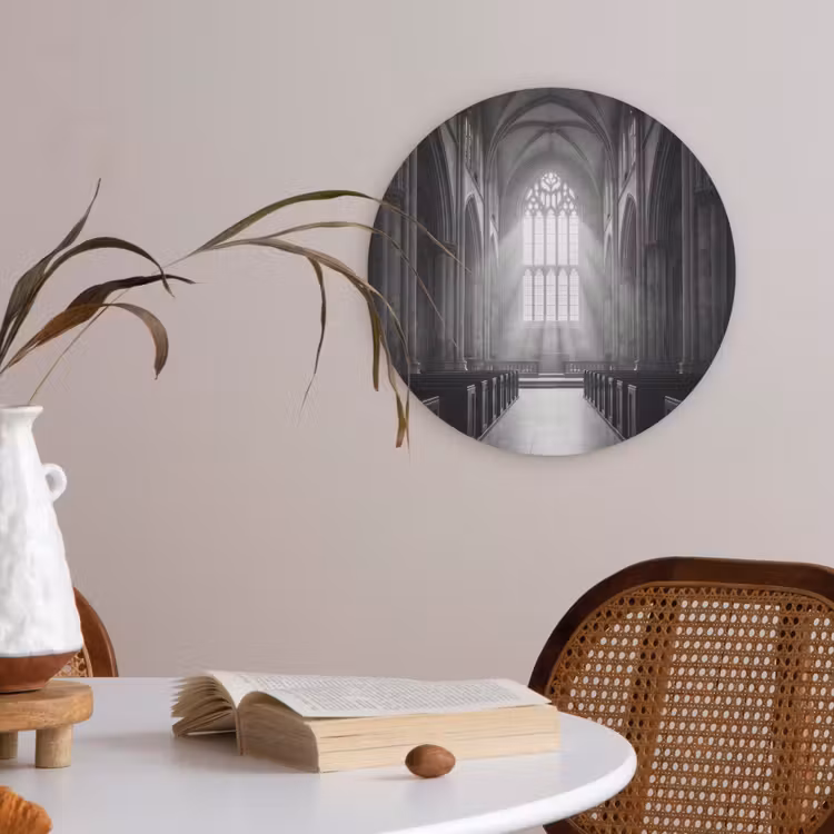 Kerk - Interieur - Lichtstralen - Architectuur - Klassiek Akoestische PET Vilt - Rond klein -sfeer3