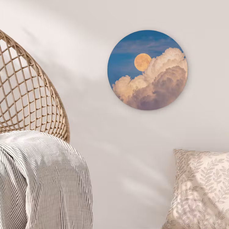 Maan - Wolken - Natuur - Oranje Akoestische PET Vilt - Rond klein -sfeer4