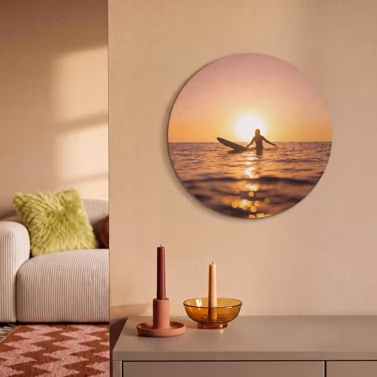 Persoon - Surfen - Zonsondergang - Zee - Oranje Akoestische PET Vilt - Rond klein -sfeer1