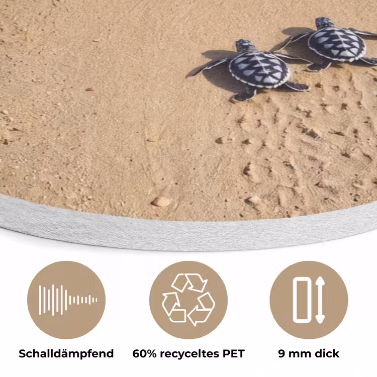 Schildpad - Jong - Strand - Oceaan - Blauw Akoestische PET Vilt - Rond klein -closeup_DE