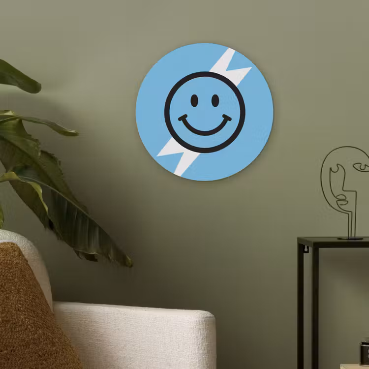 Smiley - Blauw - Bliksem Akoestische PET Vilt - Rond klein -sfeer2