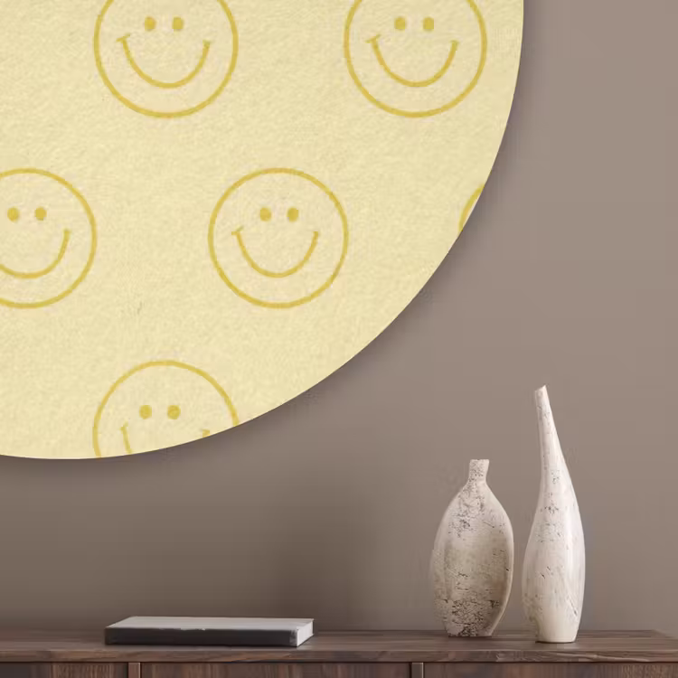 Smileys - Patroon - Retro - Zachtgeel Akoestische PET Vilt - Rond klein 838 -sfeer5_closeup