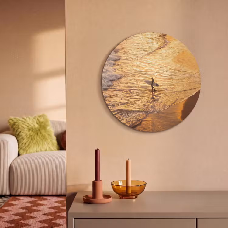 Surfer - Strand - Zonsondergang - Oceaan - Goud Akoestische PET Vilt - Rond klein -sfeer1