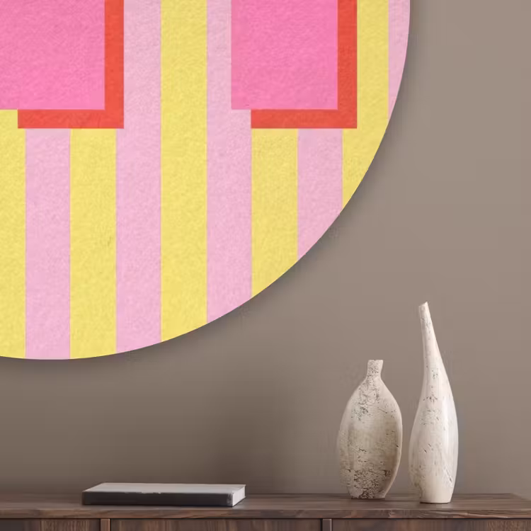 Tekst - Strepen - Roze Akoestische PET Vilt - Rond klein -sfeer5_closeup