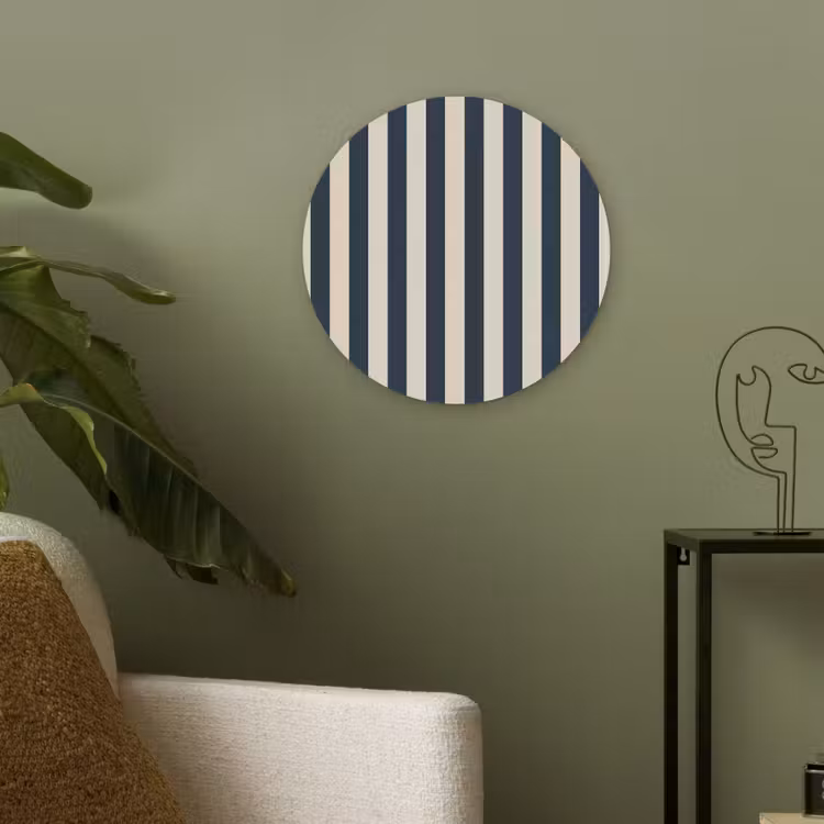 Verticale strepen - Blauw - Crème Akoestische PET Vilt - Rond klein 838 -sfeer2