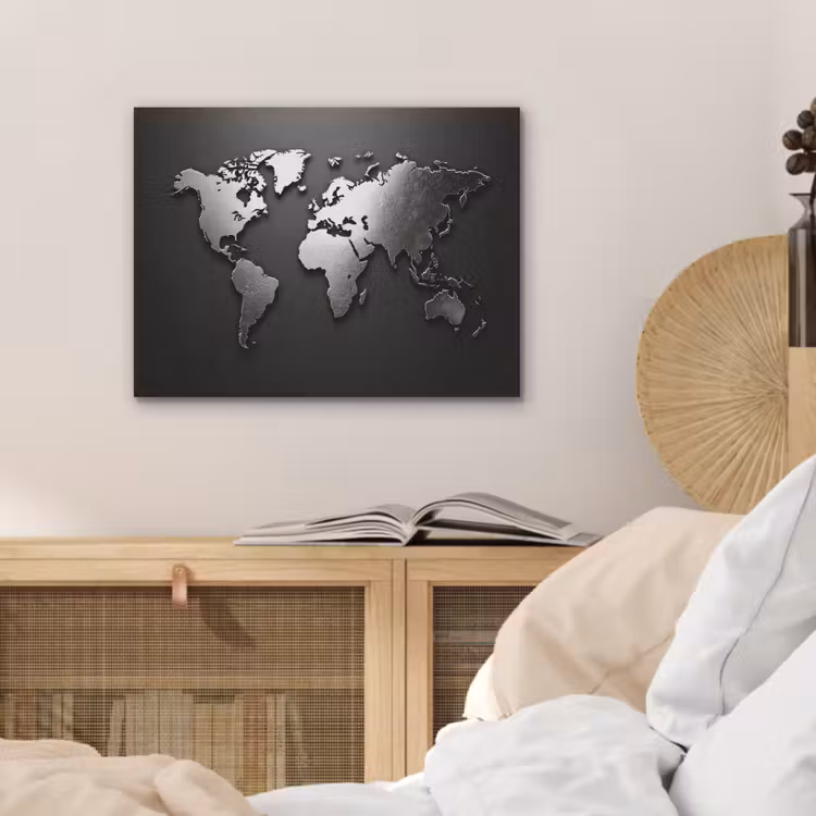 Wereldkaart - Chrome - Zilver - Zwart PET vilt klein -sfeer3