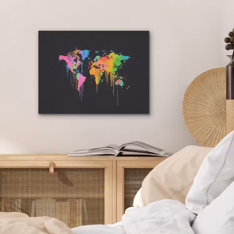 Wereldkaart - Neon - Kleurrijk - Spatten PET vilt klein -sfeer3
